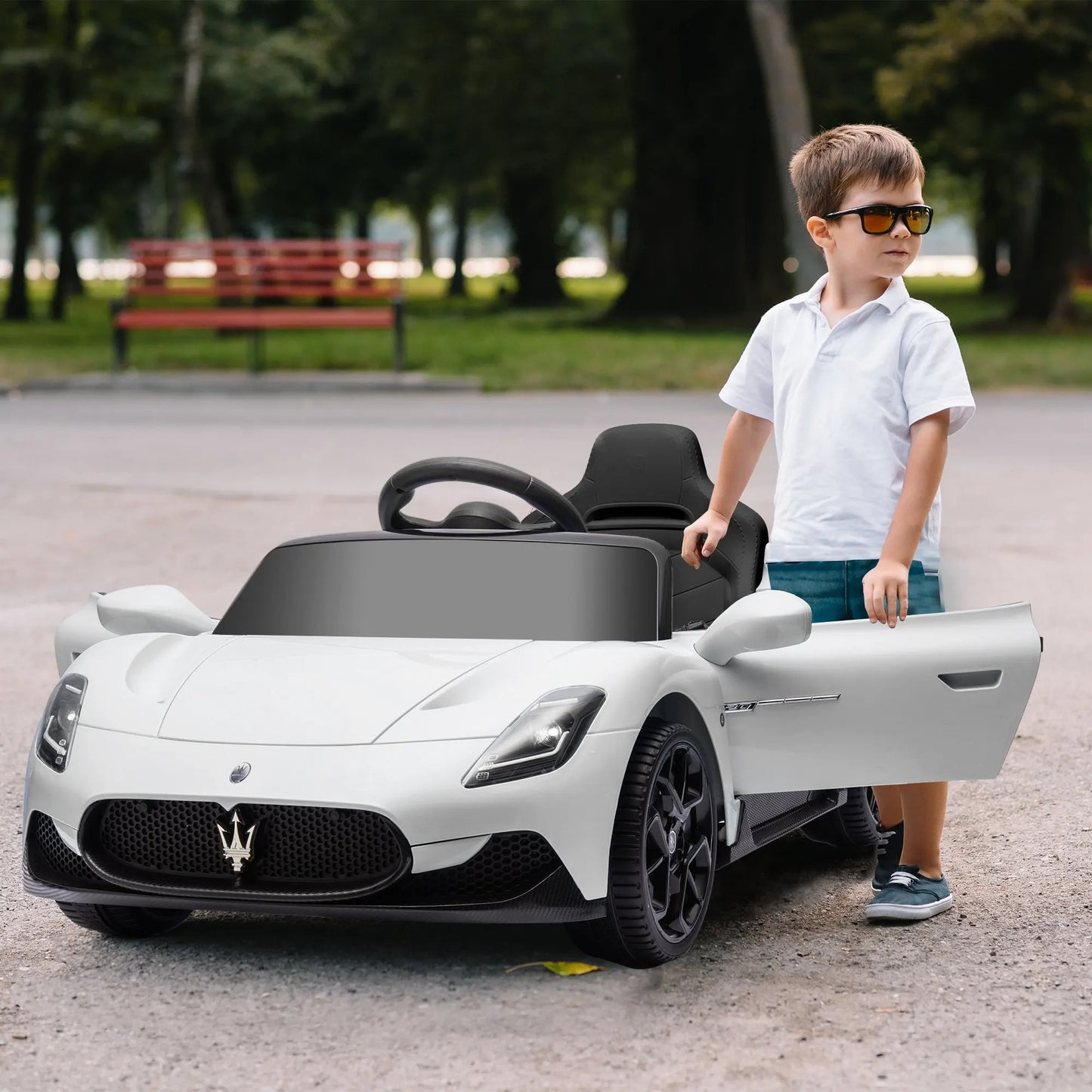Kinder E-Auto Maserati MC20